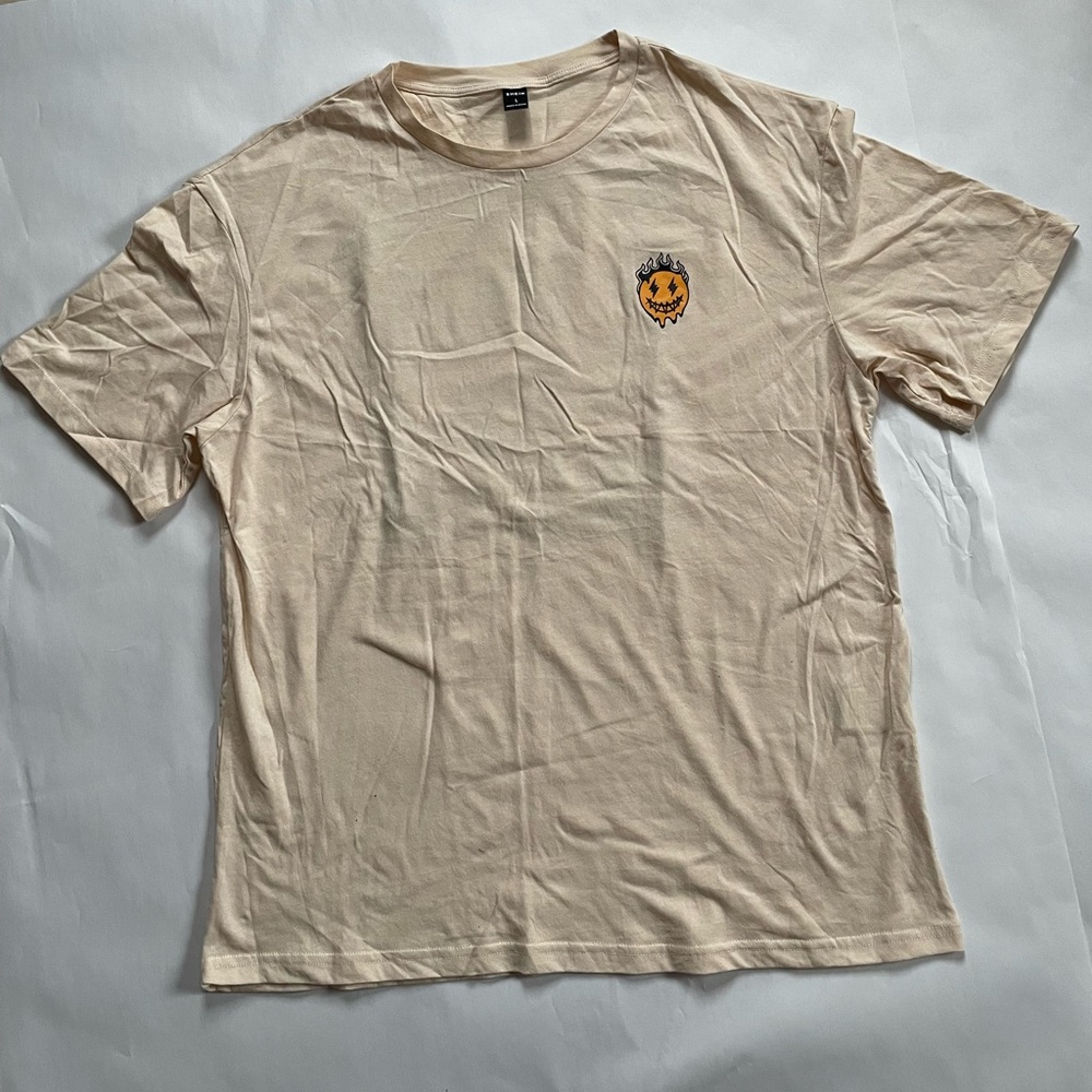 Mens graphic tshirt